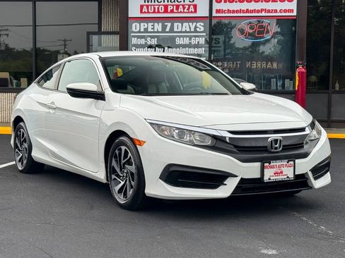 Used 2017 Honda Civic LX image 1