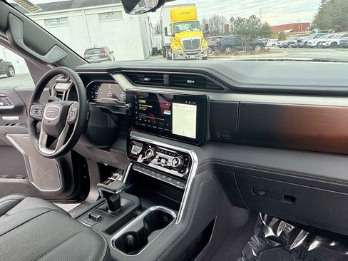 Certified 2024 GMC Sierra 1500 Denali w/ Denali Reserve Package image 33