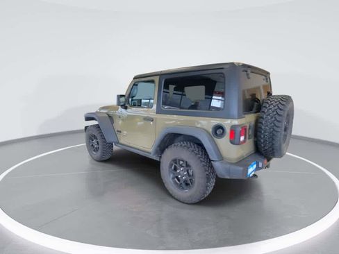 Used 2025 Jeep Wrangler Sport AWD/4WD image 6