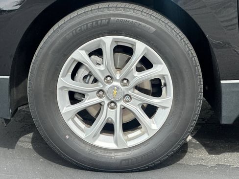 Used 2020 Chevrolet Equinox LS FWD image 43