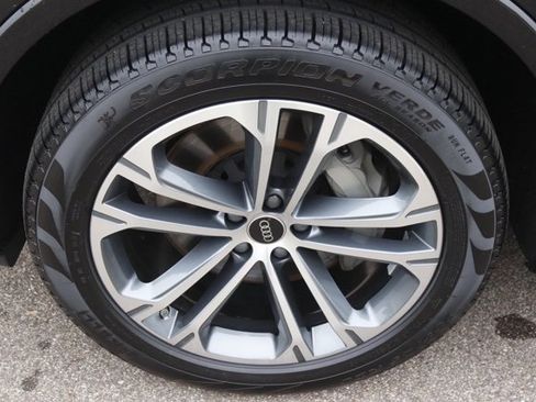 Used 2025 Audi Q7 2.0T Premium Plus w/ Premium Plus Package image 12