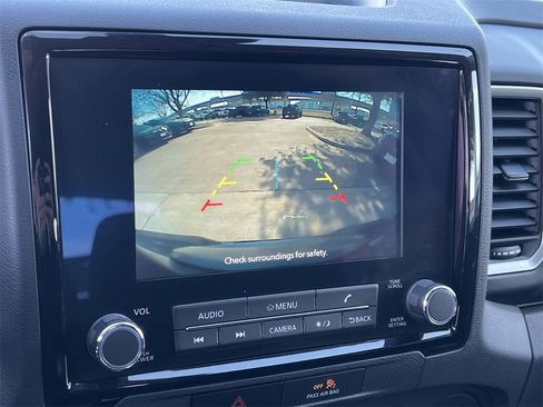 Certified 2023 Nissan Frontier SV w/ Technology Package image 19