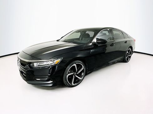 Used 2020 Honda Accord Sport image 3