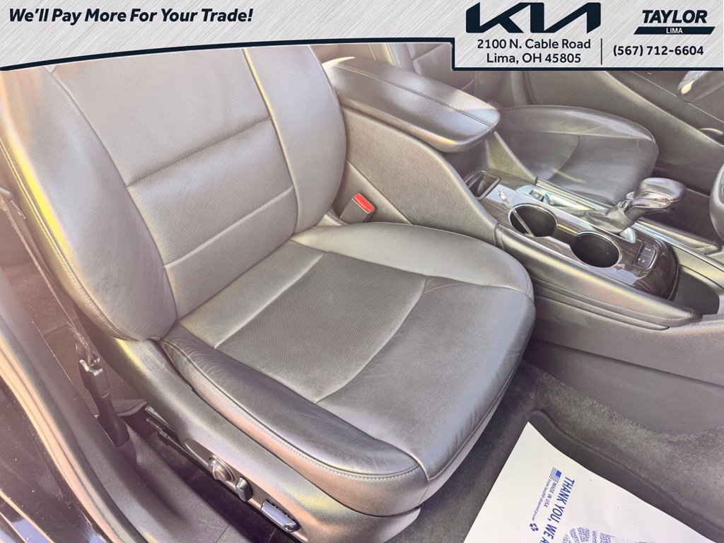 Used 2024 Chevrolet Malibu LT FWD image 10