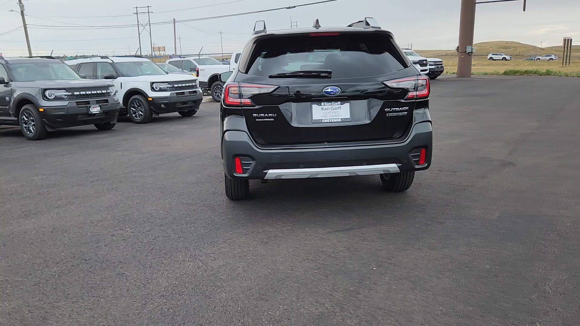 Used 2022 Subaru Outback Touring XT AWD/4WD image 3