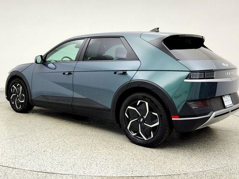 Used 2024 Hyundai Ioniq 5 SE image 7