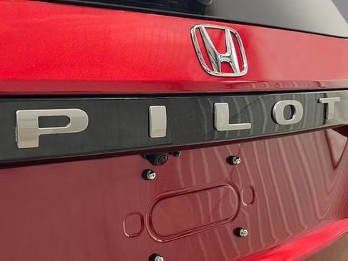 New 2026 Honda Pilot EX-L image 5