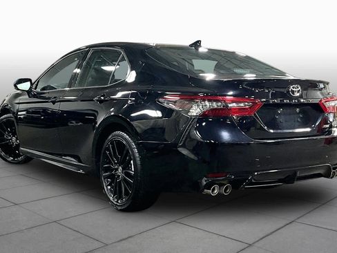 Used 2024 Toyota Camry XSE FWD image 12