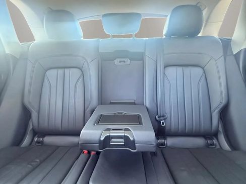 Used 2018 Audi Q5 2.0T Premium AWD/4WD image 18