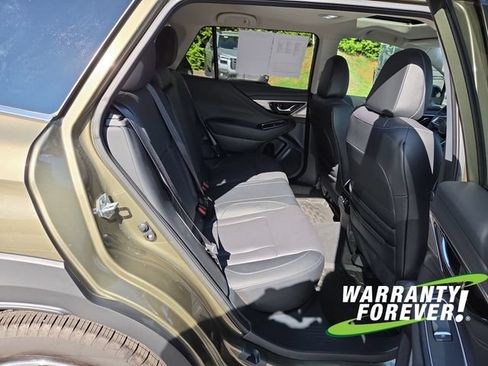 Used 2025 Subaru Outback Limited XT AWD/4WD image 17