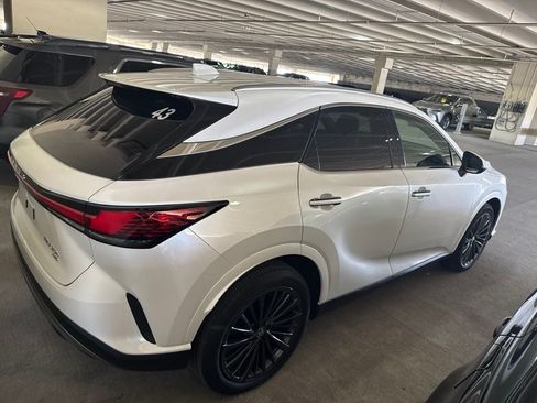Used 2025 Lexus RX 350h w/ Convenience Package AWD/4WD image 3