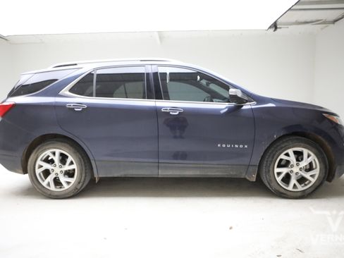 Used 2018 Chevrolet Equinox Premier FWD image 5