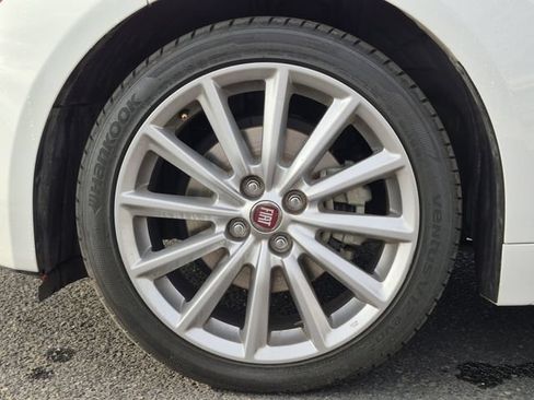 Used 2017 FIAT 124 Spider Lusso RWD image 7