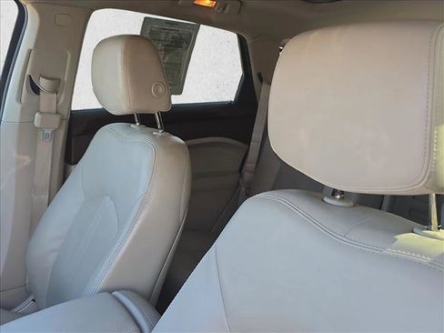 Used 2014 Cadillac SRX Luxury w/ Driver Awareness Package image 15