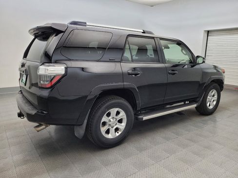 Used 2021 Toyota 4Runner SR5 Premium w/ Moonroof Package RWD image 10