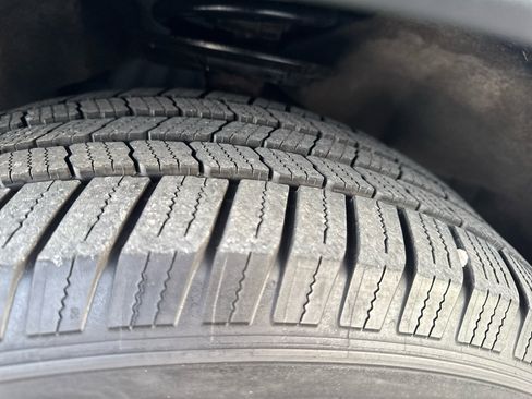 Used 2020 Ford Explorer ST image 17