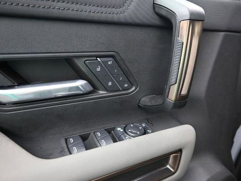 New 2025 GMC Hummer EV 3X image 11