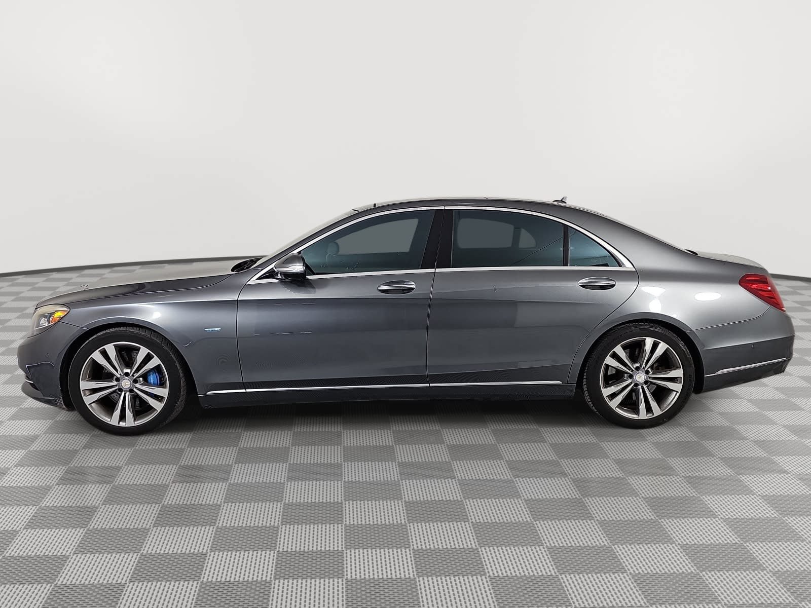 Used 2017 Mercedes-Benz S 550e image 5