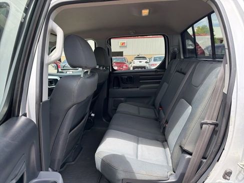 Used 2007 Honda Ridgeline RTX image 16