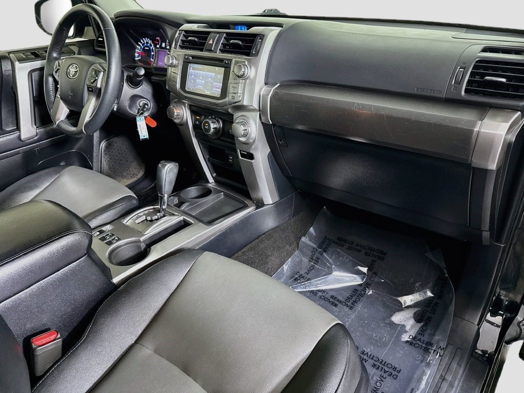 Used 2019 Toyota 4Runner SR5 Premium RWD image 28