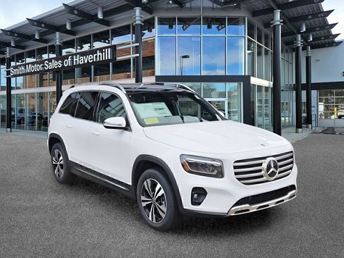 Certified 2026 Mercedes-Benz GLB 250 4MATIC image 7
