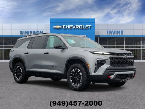 Certified 2025 Chevrolet Traverse Z71 w/ LPO, Cargo Package image 1