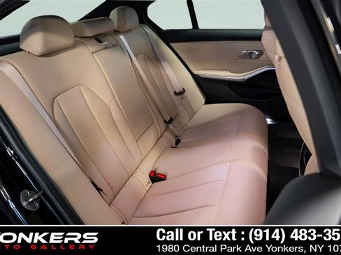 Used 2021 BMW 330e w/ Convenience Package RWD image 28