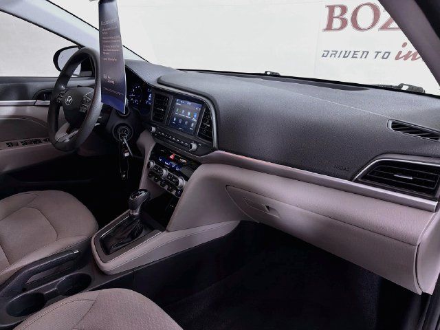 Used 2020 Hyundai Elantra SEL FWD image 31