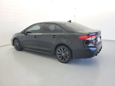 Used 2025 Toyota Corolla SE image 7