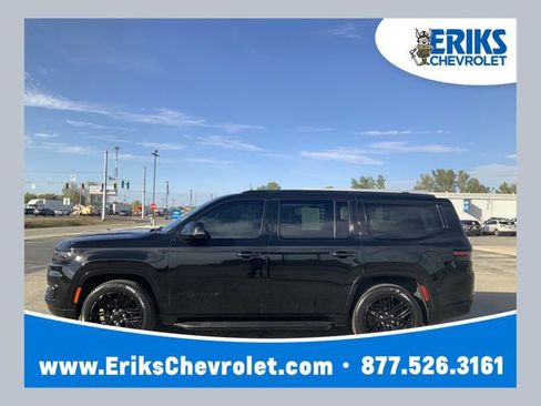 Used 2023 Jeep Wagoneer Series II image 1