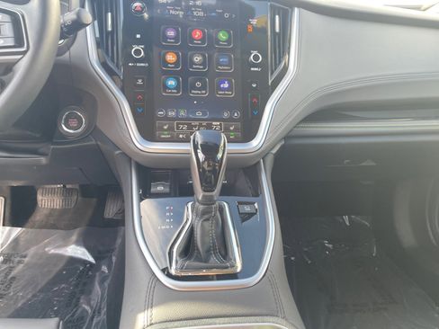 Certified 2025 Subaru Outback Onyx Edition XT image 16