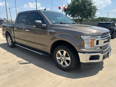 Used 2019 Ford F150 XLT w/ Equipment Group 302A Luxury RWD image 8