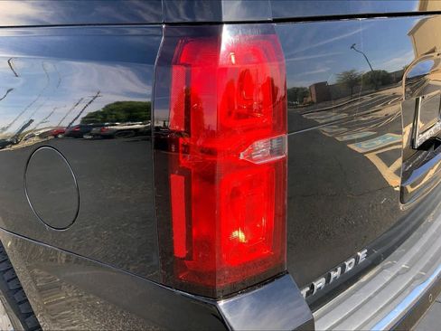 Used 2015 Chevrolet Tahoe LTZ RWD image 22