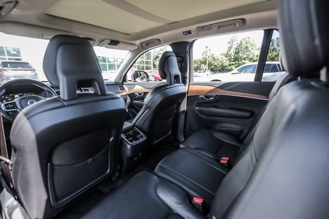 Used 2021 Volvo XC90 T6 Momentum AWD/4WD image 55