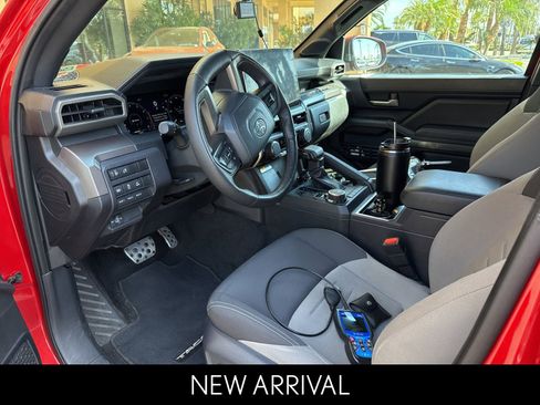 Used 2024 Toyota Tacoma TRD Sport w/ TRD Sport Upgrade Package AWD/4WD image 5