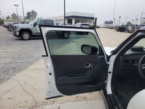 Used 2025 MINI Cooper S image 11