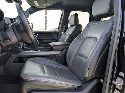 Used 2022 RAM 1500 Big Horn AWD/4WD image 13