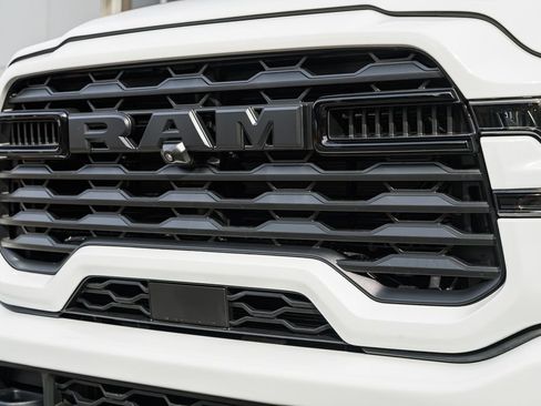 New 2026 RAM 2500 Big Horn AWD/4WD image 11