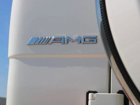 Used 2016 Mercedes-Benz G 63 AMG 4MATIC image 11