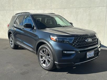 Certified 2022 Ford Explorer XLT w/ Equipment Group 202A