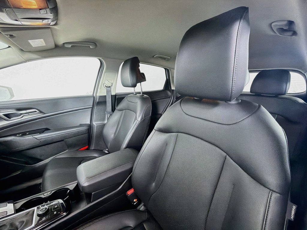 Certified 2024 Kia Sportage EX AWD/4WD image 21