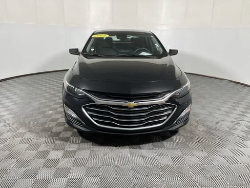 Used 2021 Chevrolet Malibu LT image 3