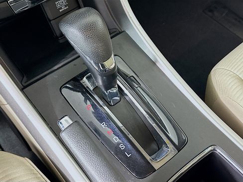 Used 2015 Honda Accord LX image 23