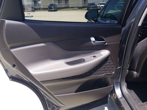 Used 2020 Hyundai Santa Fe SEL FWD image 11
