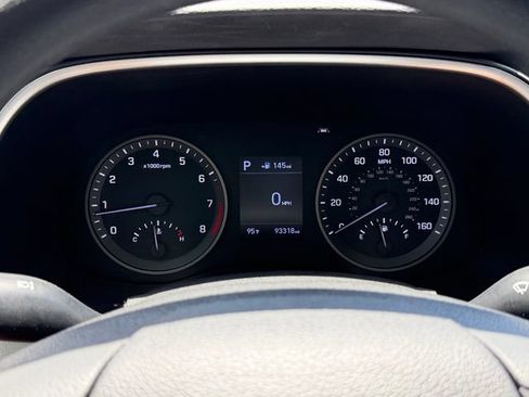 Used 2020 Hyundai Tucson Value FWD image 18