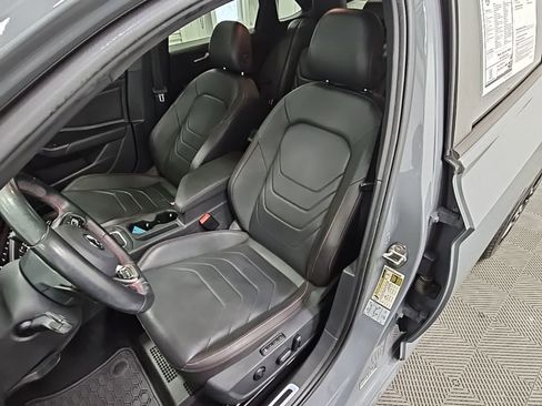 Used 2021 Volkswagen Jetta GLI FWD image 23