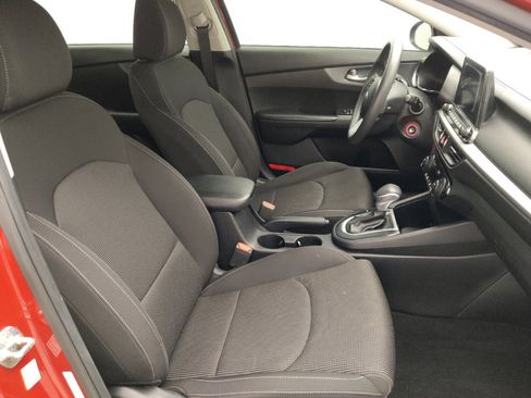 Used 2019 Kia Forte LXS FWD image 21