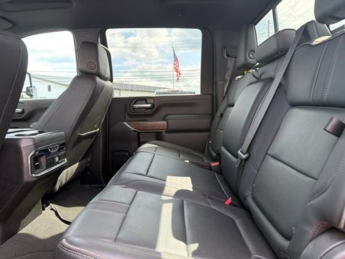 Used 2023 Chevrolet Silverado 3500 High Country w/ Technology Package AWD/4WD image 9