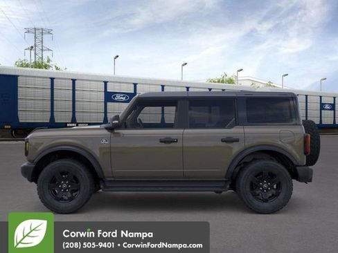 New 2025 Ford Bronco Outer Banks image 4