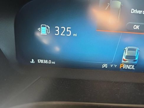 Used 2024 Ford Escape ST-Line Select w/ Tech Pack #2 AWD/4WD image 2